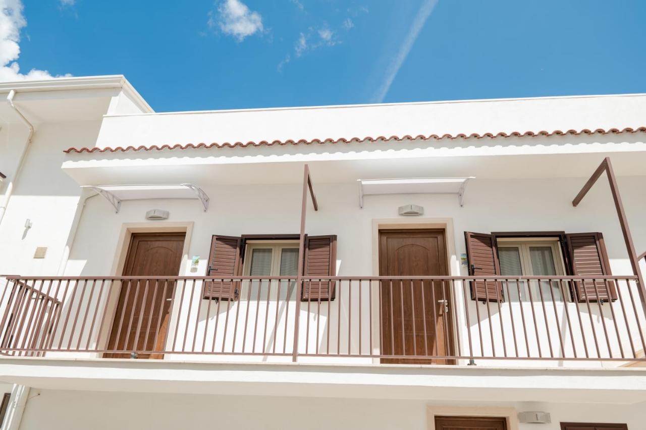 Hotel La Caravella Vieste Exterior foto