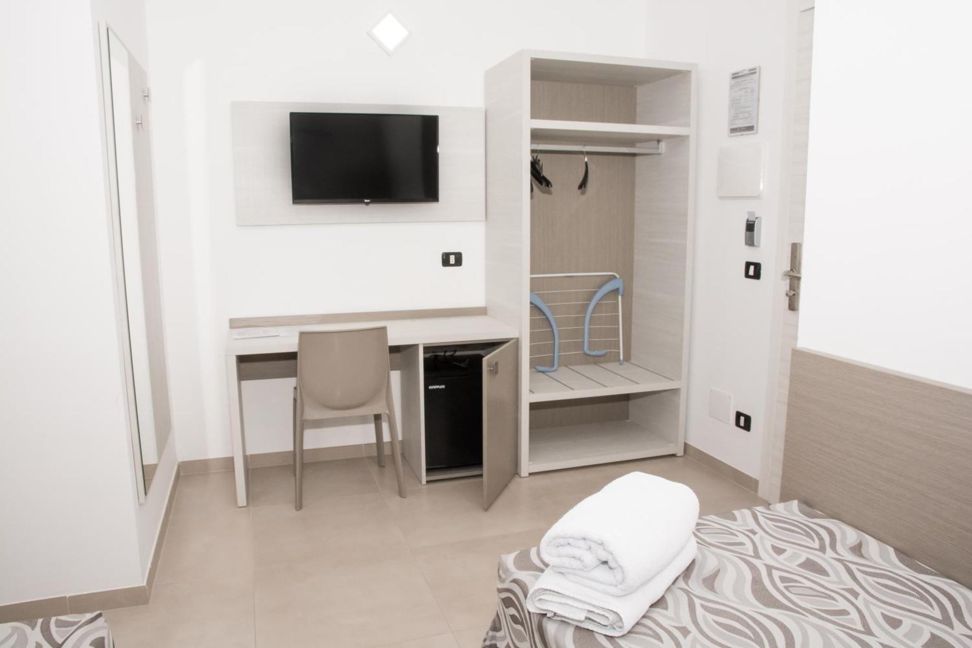 Hotel La Caravella Vieste Zimmer foto