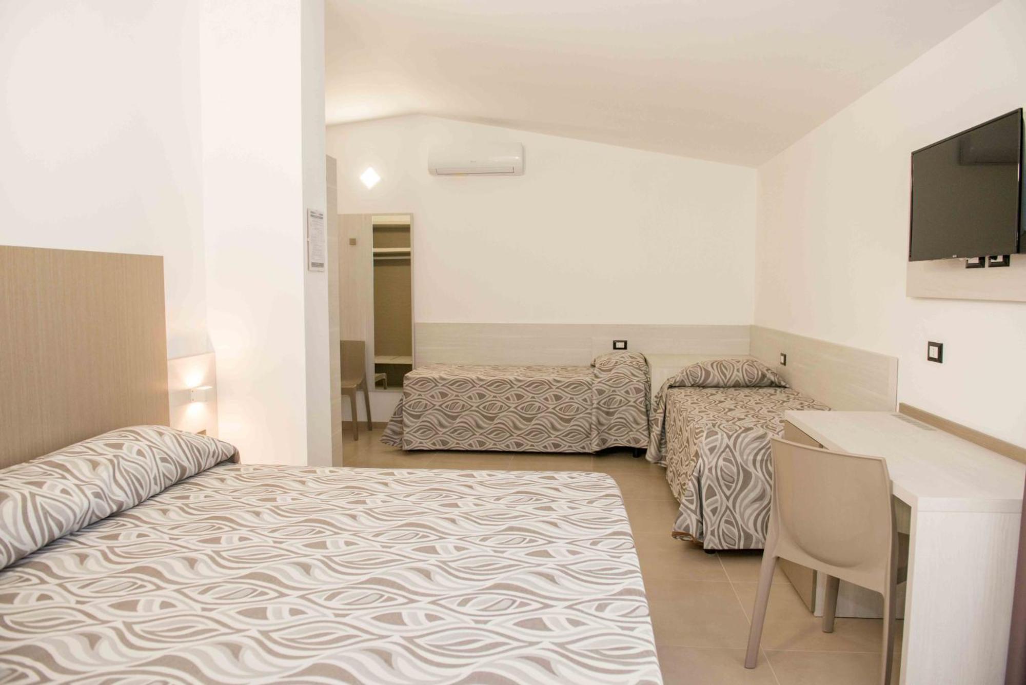Hotel La Caravella Vieste Zimmer foto