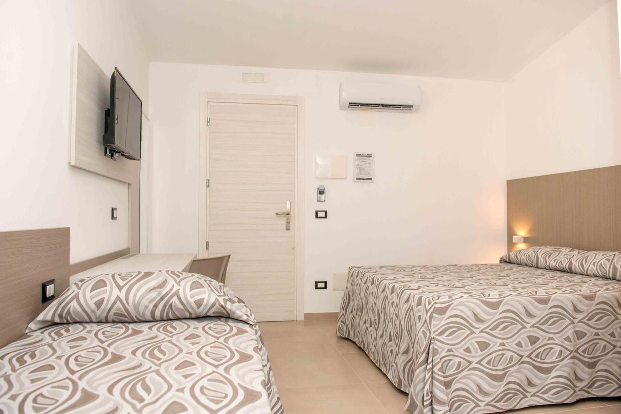 Hotel La Caravella Vieste Zimmer foto