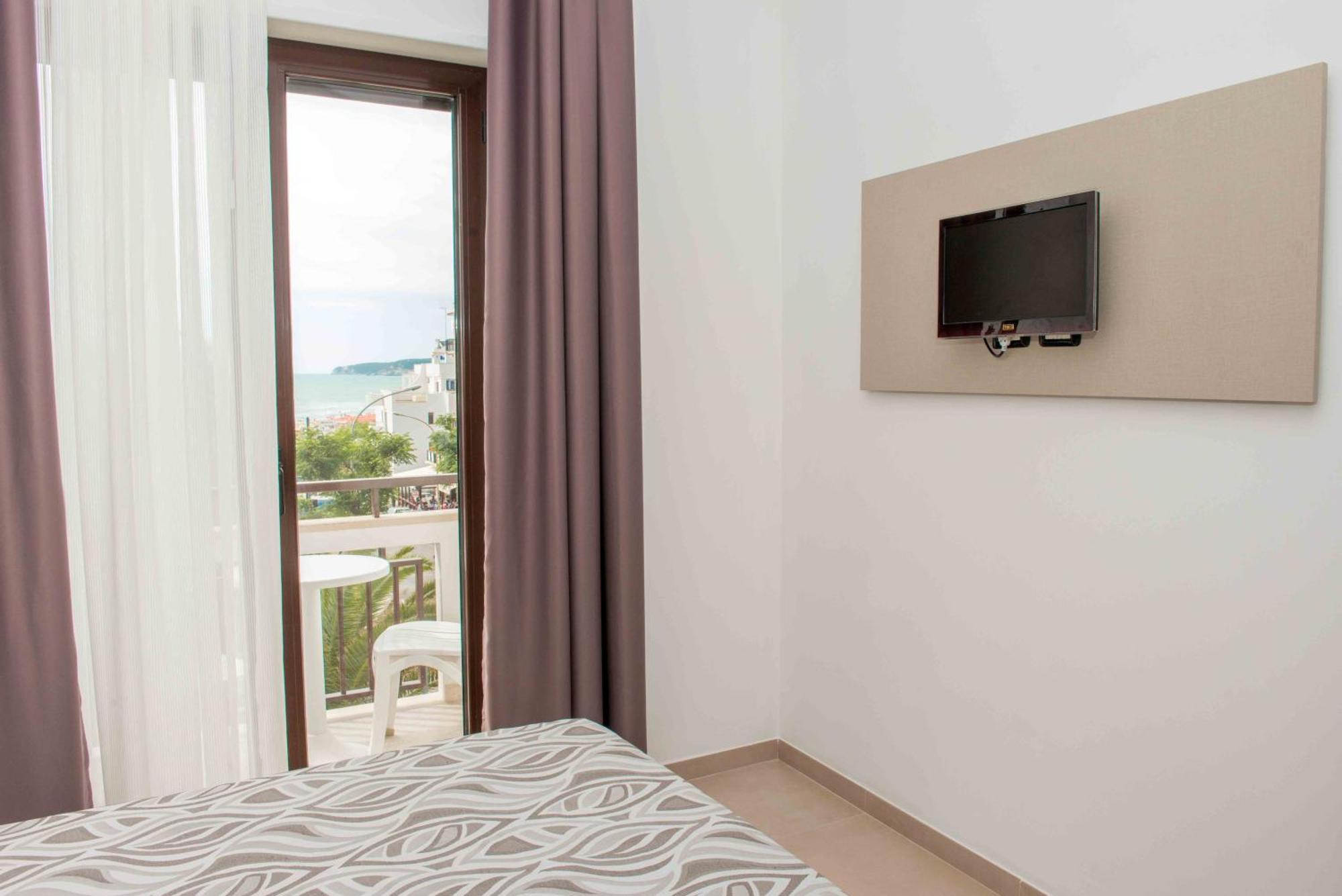 Hotel La Caravella Vieste Zimmer foto