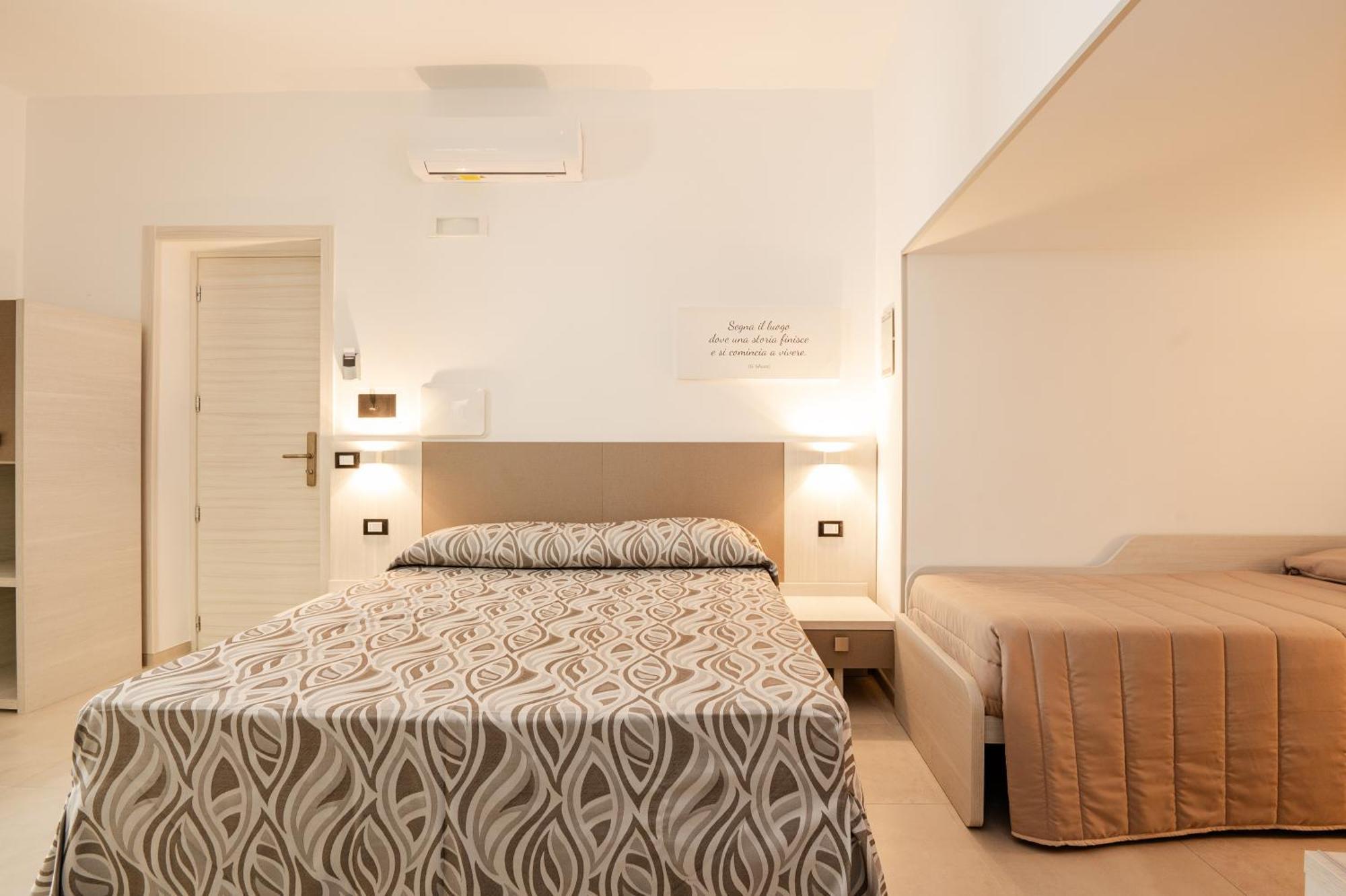 Hotel La Caravella Vieste Zimmer foto