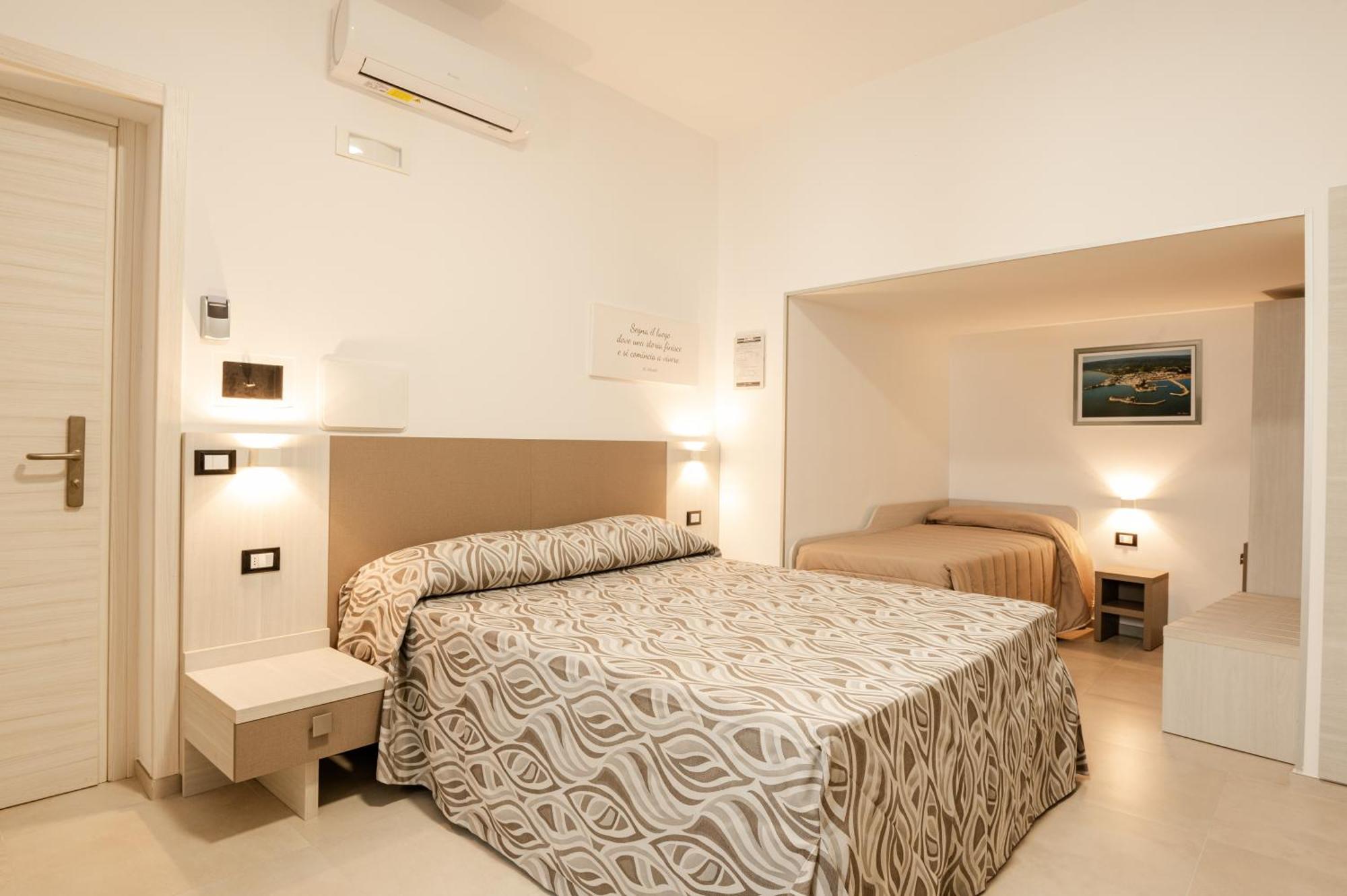Hotel La Caravella Vieste Zimmer foto