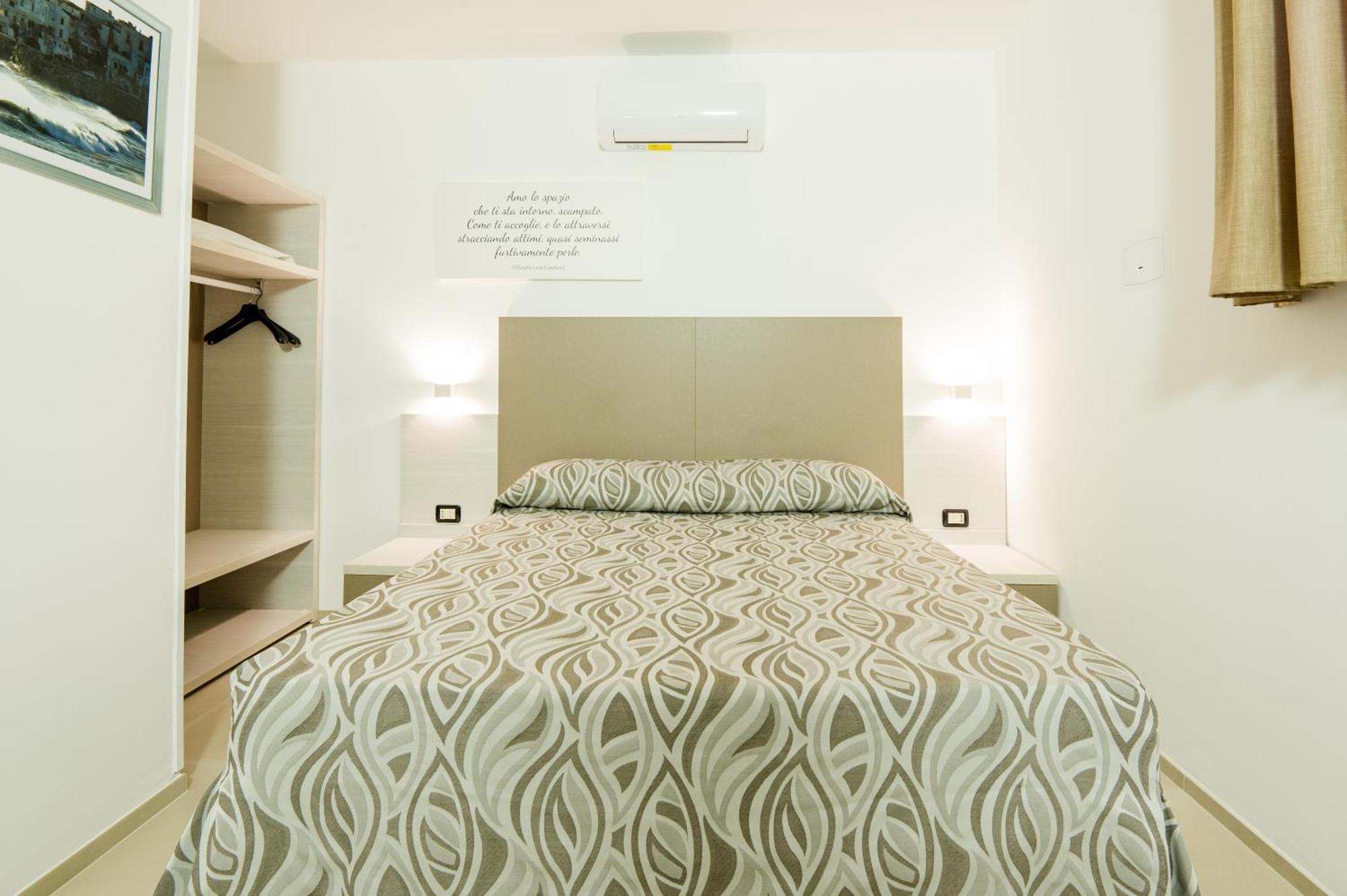 Hotel La Caravella Vieste Zimmer foto