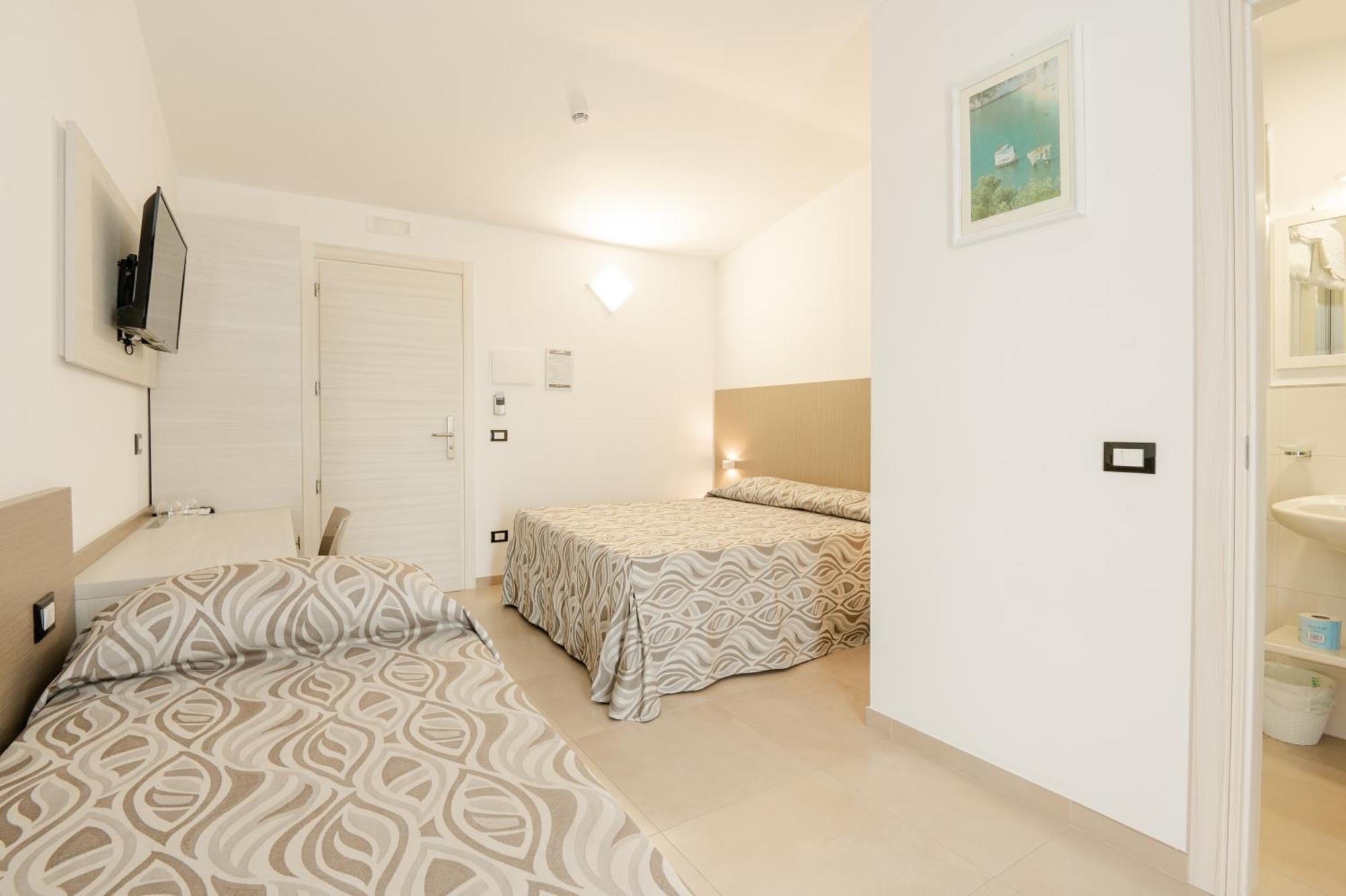 Hotel La Caravella Vieste Zimmer foto