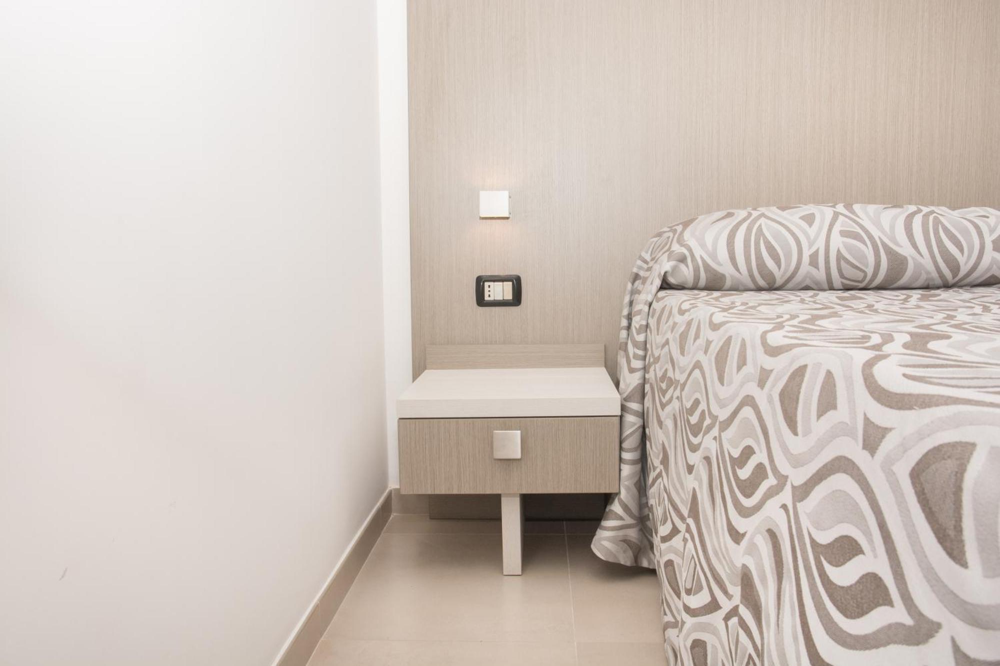 Hotel La Caravella Vieste Zimmer foto